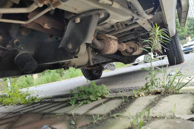 Used Wuling Zhiguang 2013 1.0L Base Version Chassis Front Left