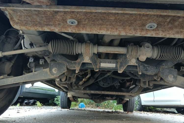 Used Wuling Zhiguang 2013 1.0L Base Version Chassis Front