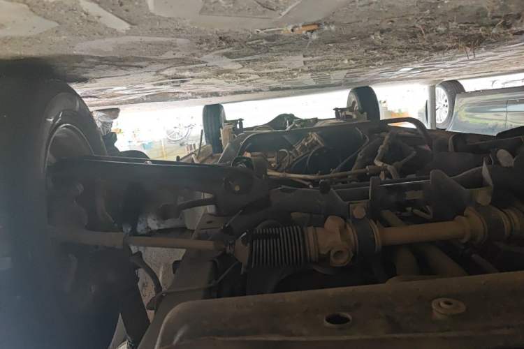 Used Wuling Zhiguang 2013 1.0L Practical Version Chassis Front