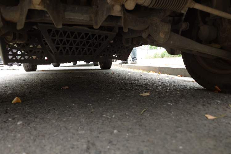 Used Wuling Zhiguang 2013 1.0L Practical Version Chassis Front
