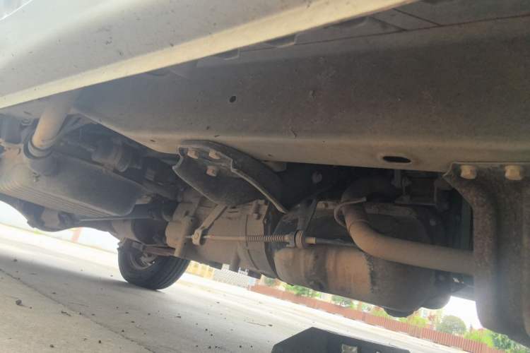 Used Wuling Zhiguang 2013 1.0L Base Version Chassis Front Right