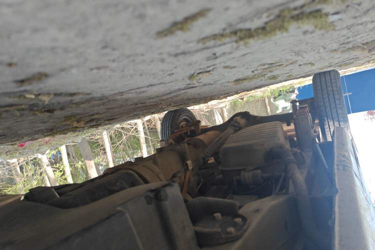 Used Wuling Zhiguang 2013 1.0L Practical Version Chassis Front Right
