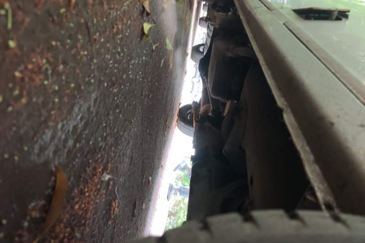 Used Wuling Zhiguang 2013 1.0L Practical Version Chassis Front Right