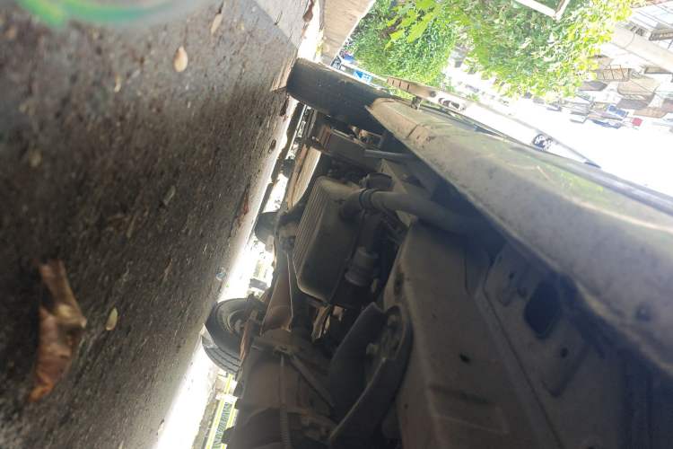 Used Wuling Zhiguang 2013 1.0L Base Version Chassis Front Right