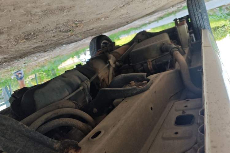 Used Wuling Zhiguang 2013 1.0L Base Version Chassis Front Right