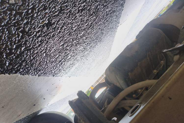 Used Wuling Zhiguang 2013 1.0L Practical Version Chassis Front Right