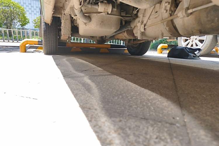 Used Wuling Zhiguang 2013 1.0L Base Version Chassis Front Right