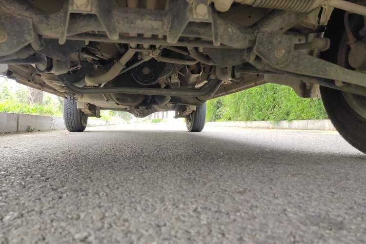 Used Wuling Zhiguang 2013 1.0L Practical Version Chassis Front