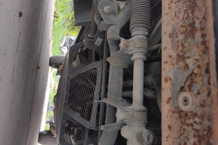 Used Wuling Zhiguang 2013 1.0L Practical Version Chassis Front