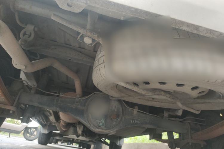 Used Wuling Zhiguang 2013 1.0L Practical Version Chassis Rear