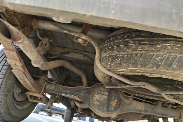 Used Wuling Zhiguang 2013 1.0L Practical Version Chassis Rear