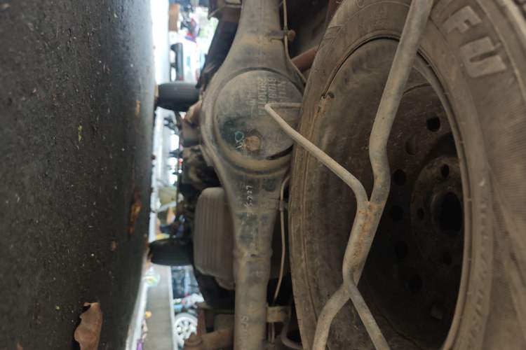 Used Wuling Zhiguang 2013 1.0L Base Version Chassis Rear