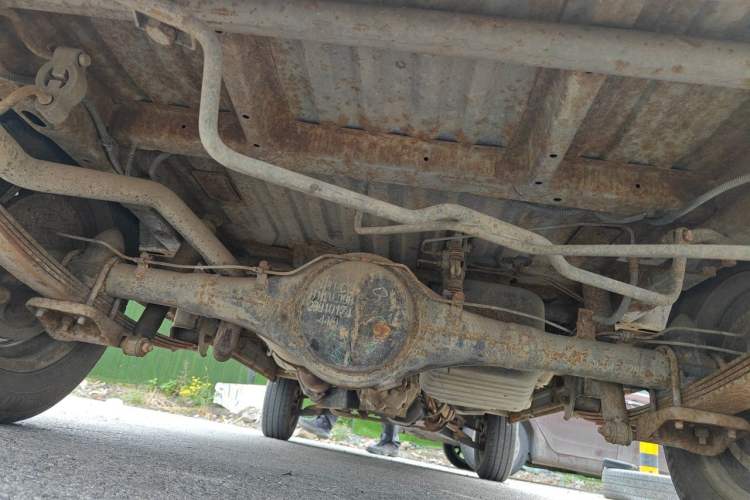 Used Wuling Zhiguang 2013 1.0L Practical Version Chassis Rear