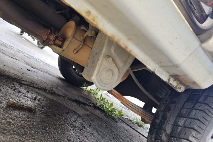 Used Wuling Zhiguang 2013 1.0L Practical Version Chassis Rear Left