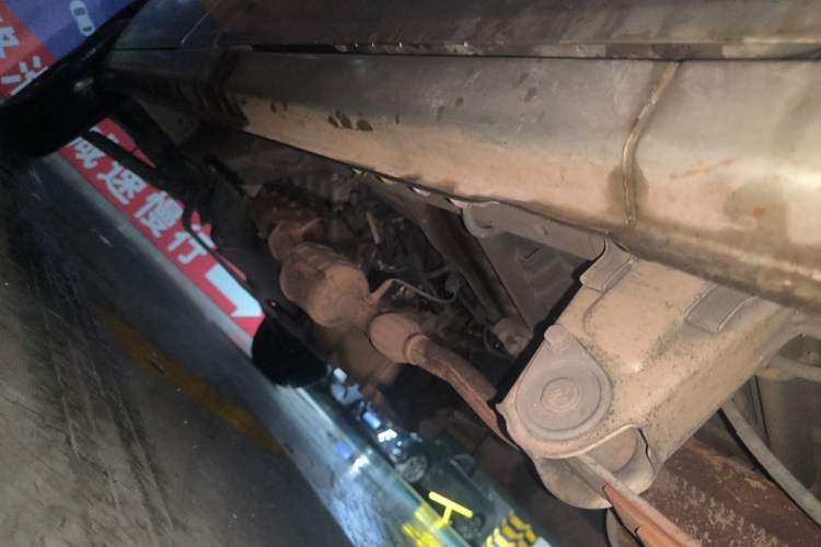 Used Wuling Zhiguang 2013 1.0L Practical Version Chassis Rear Left