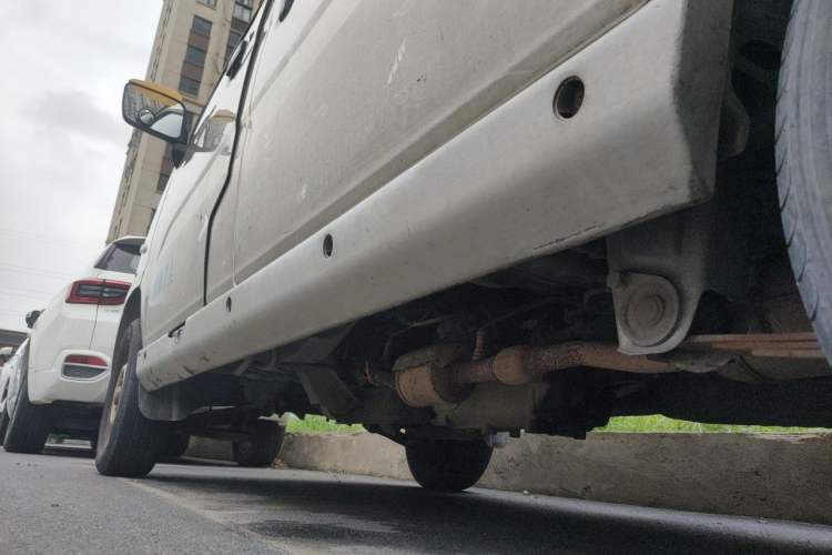 Used Wuling Zhiguang 2013 1.0L Practical Version Chassis Rear Left