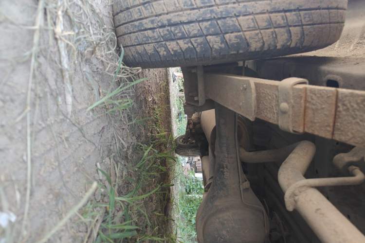 Used Wuling Zhiguang 2013 1.0L Practical Version Chassis Rear Left