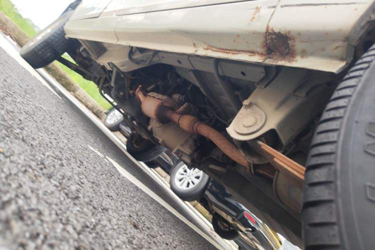 Used Wuling Zhiguang 2013 1.0L Practical Version Chassis Rear Left