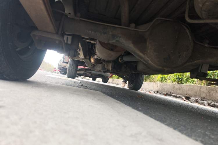 Used Wuling Zhiguang 2013 1.0L Practical Version Chassis Rear Left