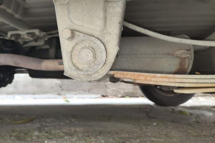 Used Wuling Zhiguang 2013 1.0L Practical Version Chassis Rear Left