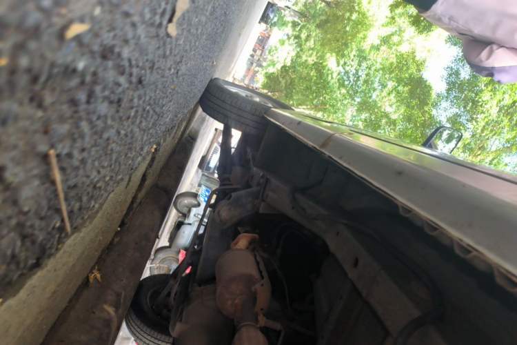 Used Wuling Zhiguang 2013 1.0L Practical Version Chassis Rear Left