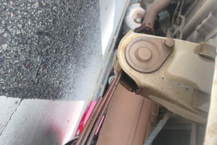 Used Wuling Zhiguang 2013 1.0L Practical Version Chassis Rear Left