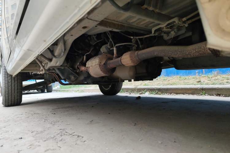Used Wuling Zhiguang 2013 1.0L Practical Version Chassis Rear Left