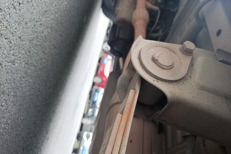 Used Wuling Zhiguang 2013 1.0L Practical Version Chassis Rear Left