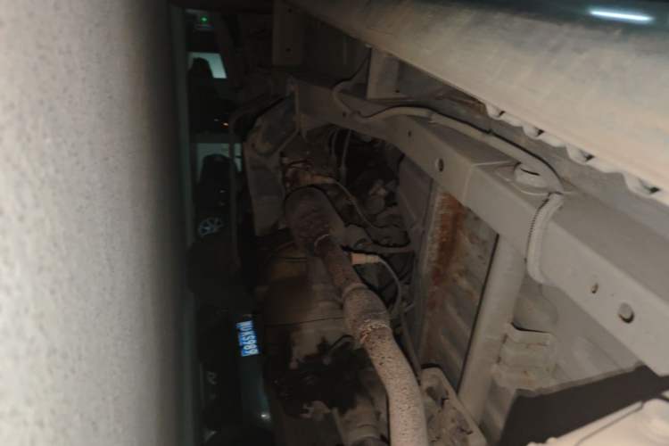 Used Wuling Zhiguang 2013 1.0L Practical Version Chassis Rear Left