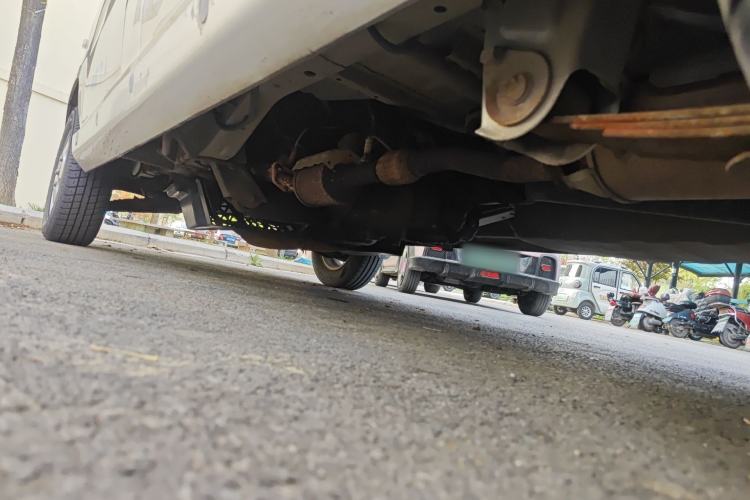 Used Wuling Zhiguang 2013 1.0L Practical Version Chassis Rear Left