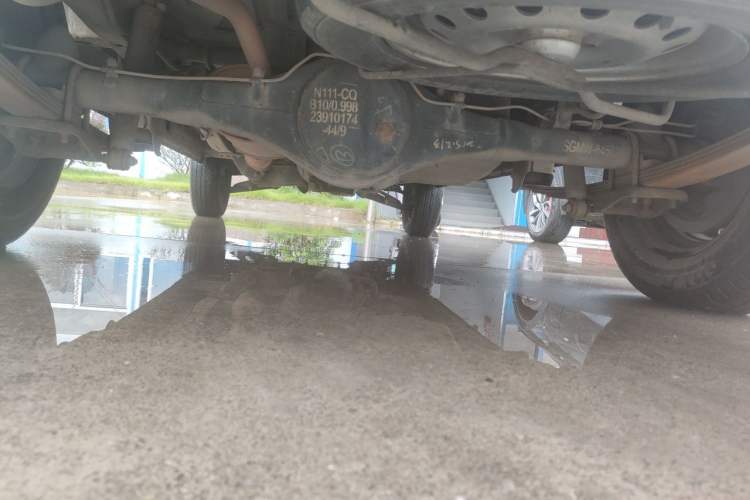 Used Wuling Zhiguang 2013 1.0L Practical Version Chassis Rear