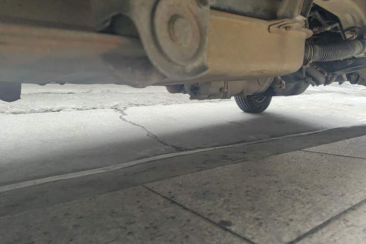 Used Wuling Zhiguang 2013 1.0L Practical Version Chassis Rear Right