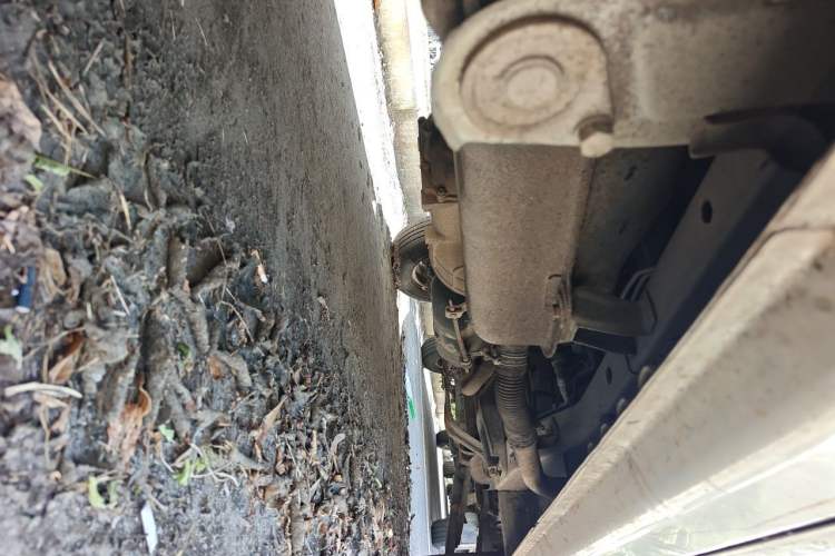 Used Wuling Zhiguang 2013 1.0L Practical Version Chassis Rear Right