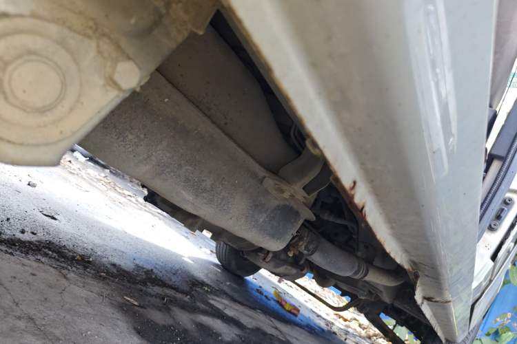 Used Wuling Zhiguang 2013 1.0L Practical Version Chassis Rear Right