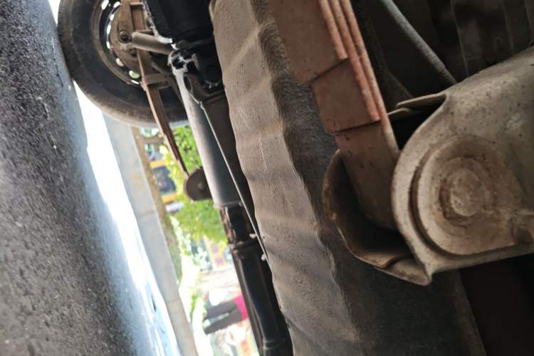 Used Wuling Zhiguang 2013 1.0L Practical Version Chassis Rear Right