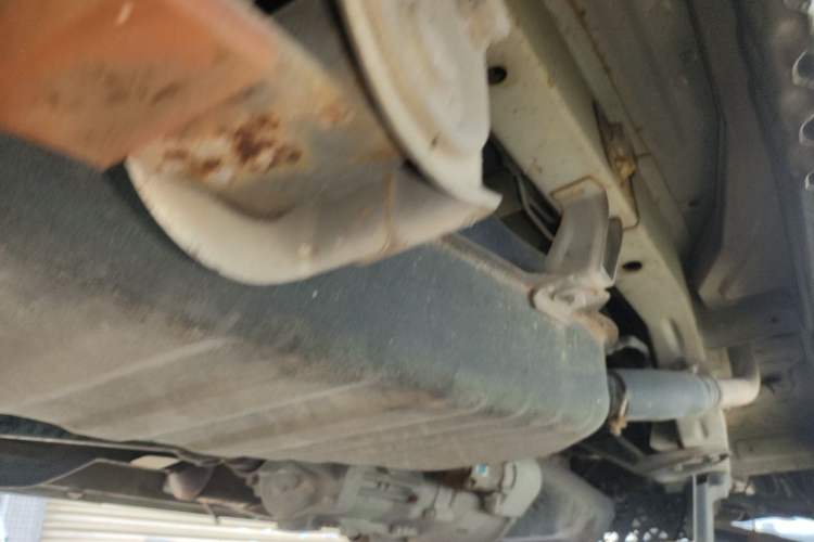 Used Wuling Zhiguang 2013 1.0L Practical Version Chassis Rear Right