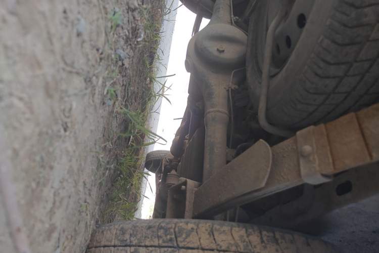 Used Wuling Zhiguang 2013 1.0L Practical Version Chassis Rear Right