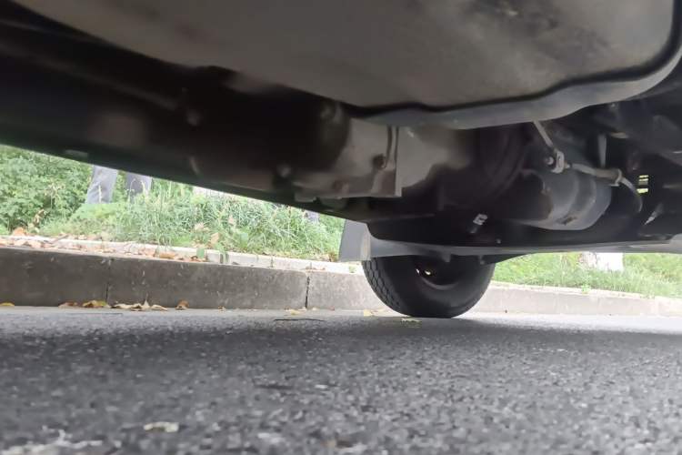 Used Wuling Zhiguang 2013 1.0L Practical Version Chassis Rear Right