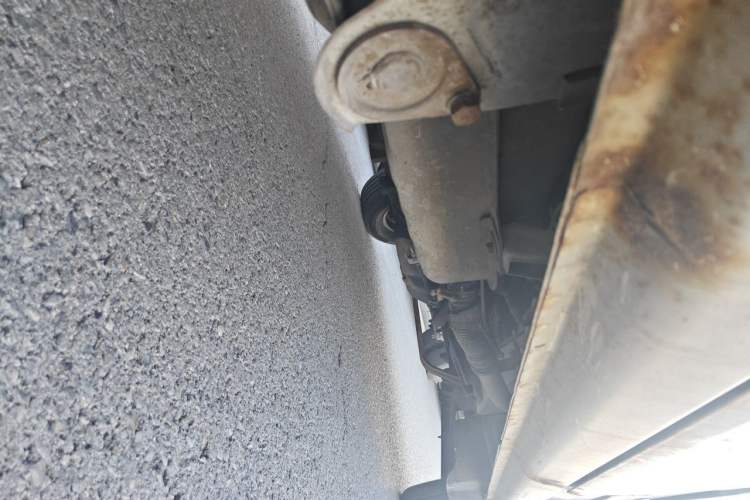 Used Wuling Zhiguang 2013 1.0L Practical Version Chassis Rear Right