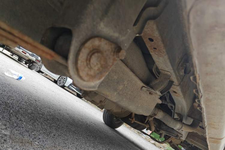 Used Wuling Zhiguang 2013 1.0L Practical Version Chassis Rear Right