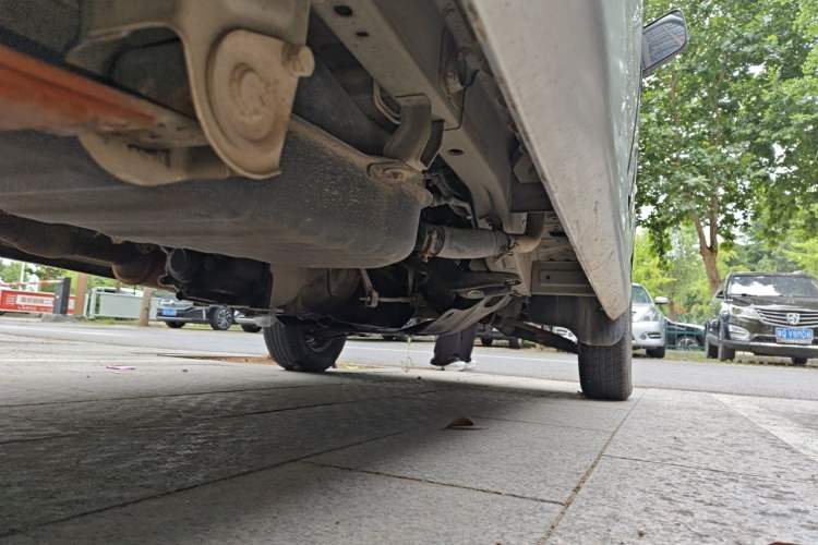 Used Wuling Zhiguang 2013 1.0L Practical Version Chassis Rear Right