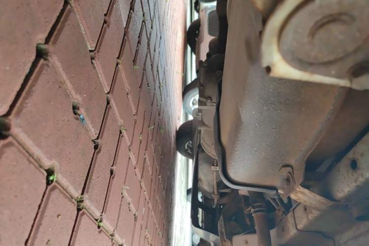 Used Wuling Zhiguang 2013 1.0L Practical Version Chassis Rear Right
