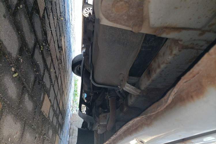Used Wuling Zhiguang 2013 1.0L Practical Version Chassis Rear Right
