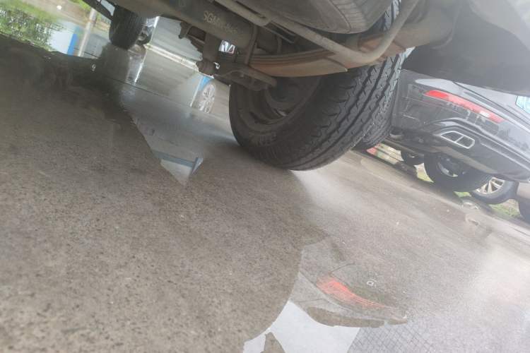 Used Wuling Zhiguang 2013 1.0L Practical Version Chassis Rear Right
