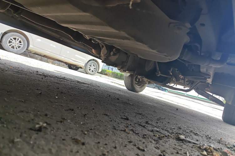 Used Wuling Zhiguang 2013 1.0L Practical Version Chassis Rear Right