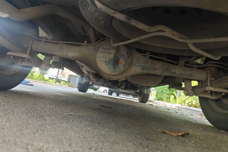 Used Wuling Zhiguang 2013 1.0L Practical Version Chassis Rear