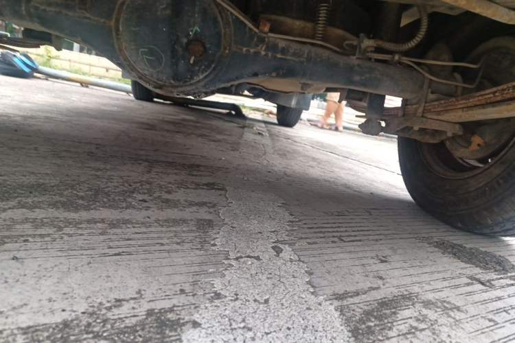 Used Wuling Zhiguang 2013 1.0L Practical Version Chassis Rear