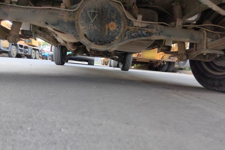 Used Wuling Zhiguang 2013 1.0L Practical Version Chassis Rear
