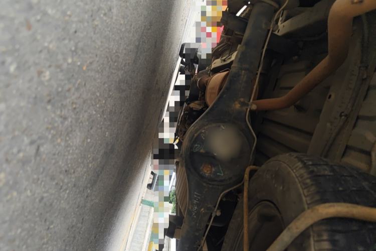 Used Wuling Zhiguang 2013 1.0L Practical Version Chassis Rear