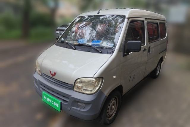 Wuling Zhiguang 2013 1.0L Practical Version usata